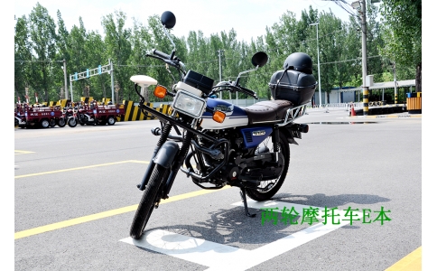 港澳臺同胞/外籍學(xué)車考摩托駕照